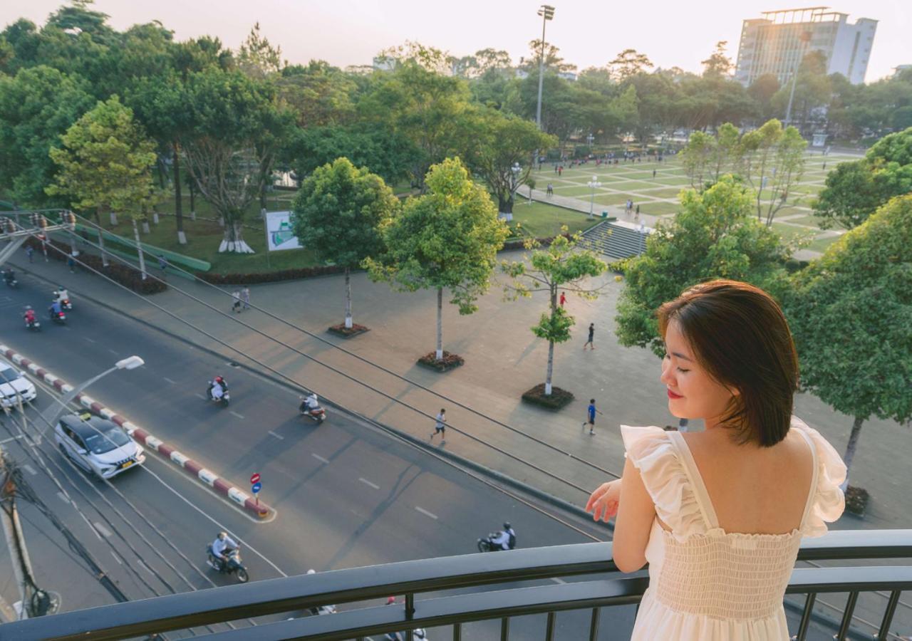 Ngon Avatar Hotel เปลกู ภายนอก รูปภาพ